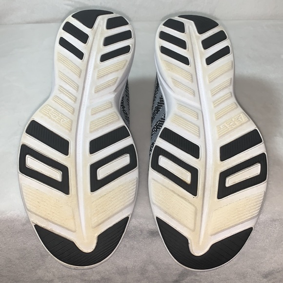 APL TechLoom Pro women’s size 9.5 - Picture 8 of 8